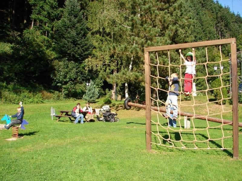 Gruener Hof Hotel Zell am Harmersbach Eksteriør billede